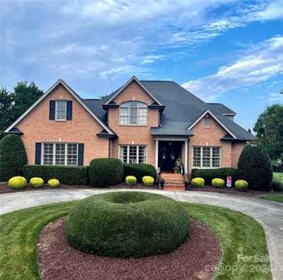 Home For Sale in Gastonia, North Carolina