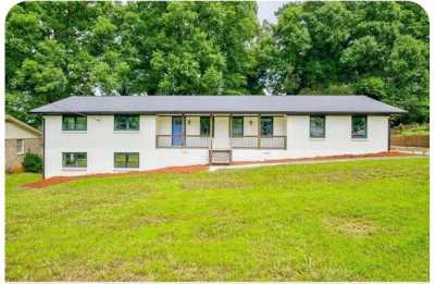 Home For Sale in Ellenwood, Georgia