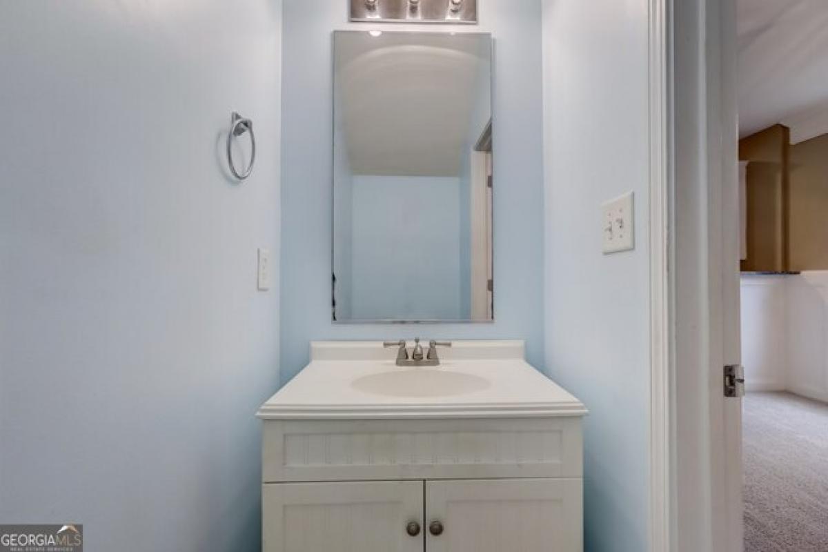 Picture of Home For Sale in McDonough, Georgia, United States