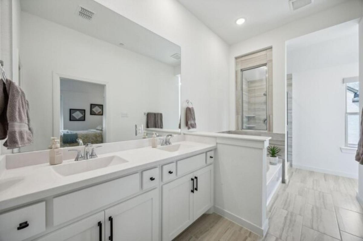 Picture of Home For Sale in McKinney, Texas, United States