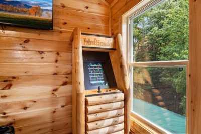 Home For Sale in Sevierville, Tennessee