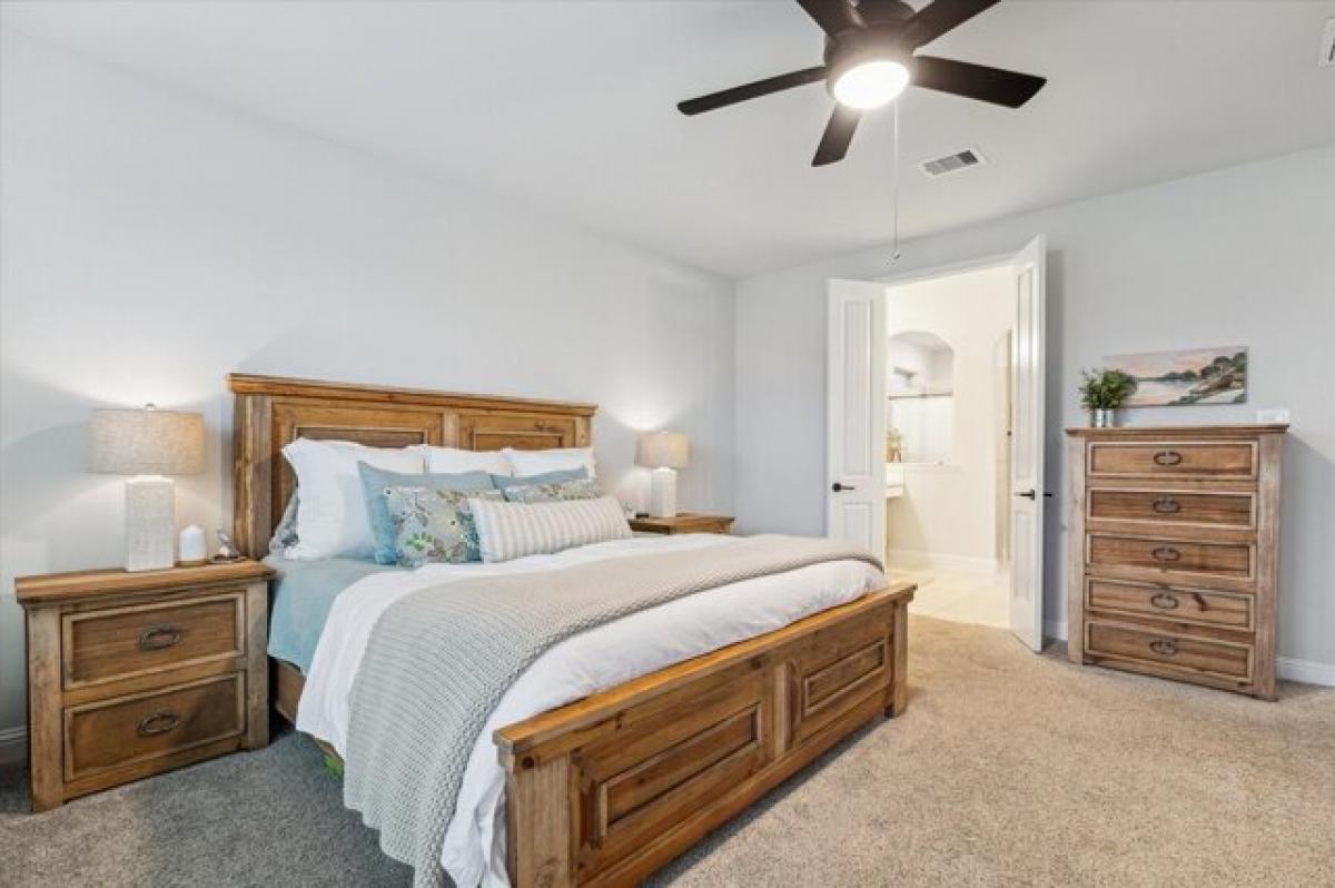 Picture of Home For Sale in Tomball, Texas, United States