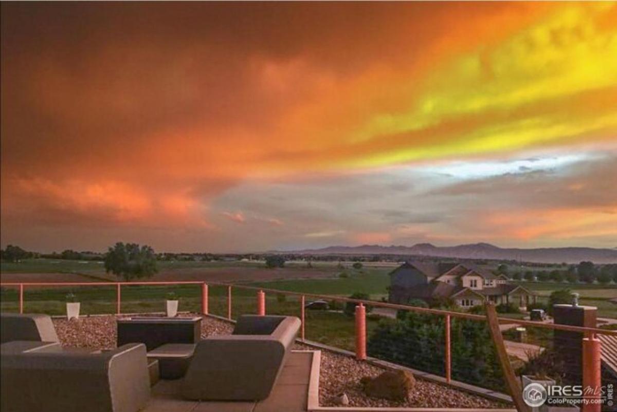 Picture of Home For Sale in Longmont, Colorado, United States