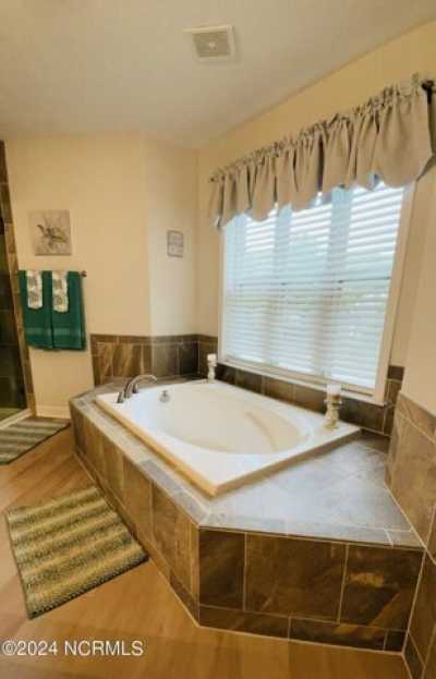 Home For Sale in Carolina Beach, North Carolina