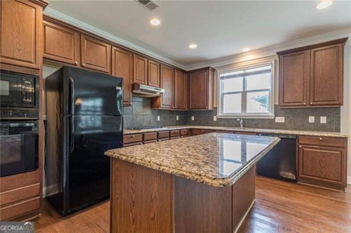 Picture of Home For Sale in Fairburn, Georgia, United States