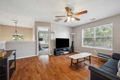 Home For Sale in Dickinson, Texas