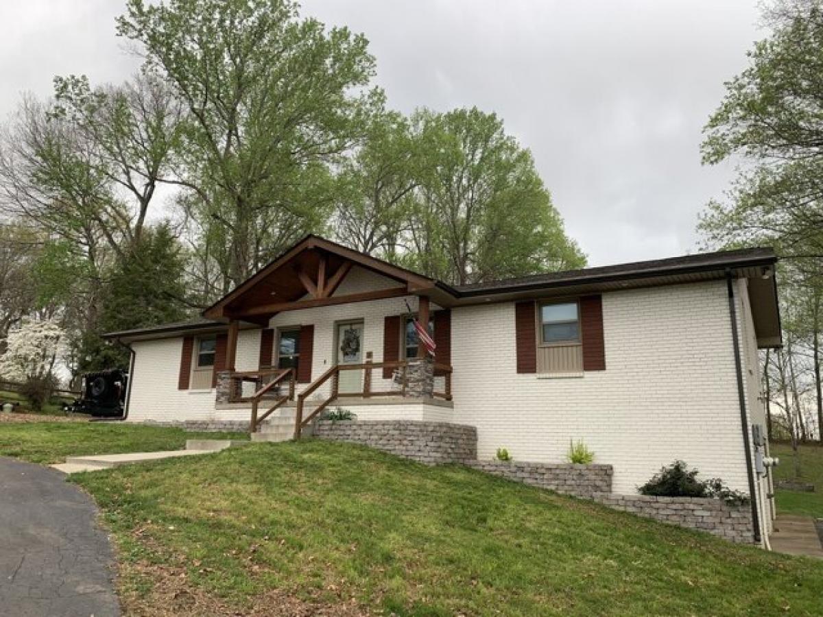 Picture of Home For Sale in Clarksville, Tennessee, United States