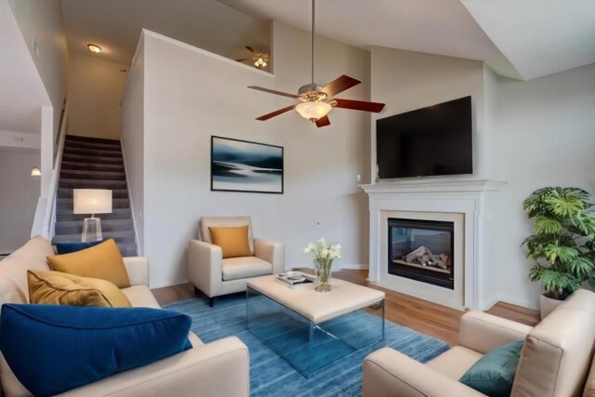 Picture of Home For Sale in Madison, Wisconsin, United States