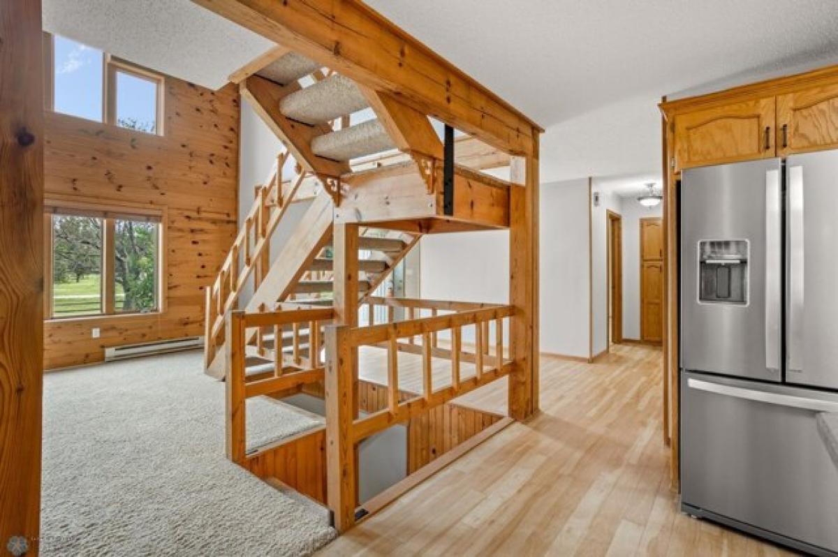 Picture of Home For Sale in West Fargo, North Dakota, United States