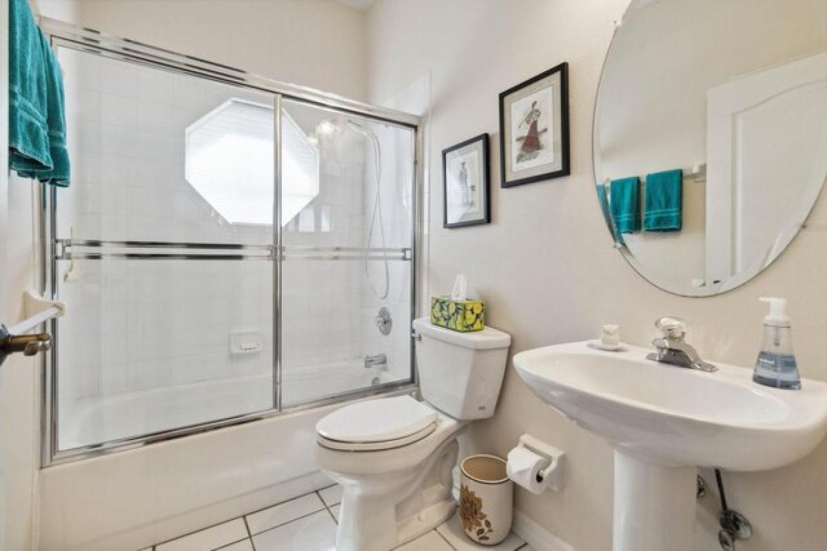 Picture of Home For Sale in Melbourne, Florida, United States