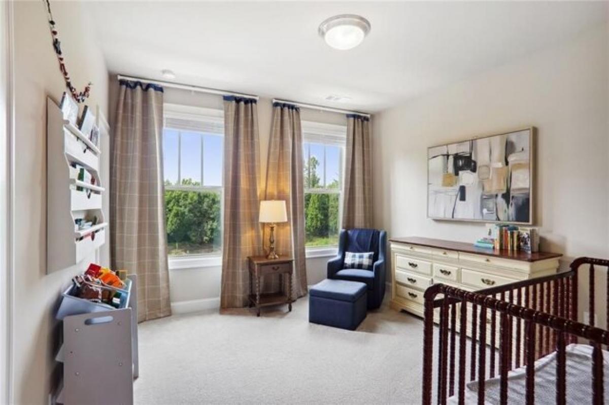 Picture of Home For Sale in Sandy Springs, Georgia, United States