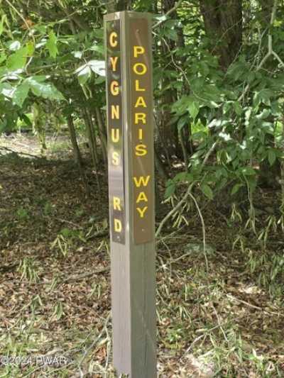 Residential Land For Rent in Lake Ariel, Pennsylvania