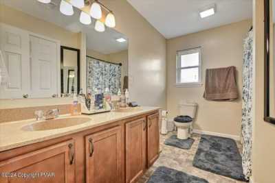 Home For Sale in East Stroudsburg, Pennsylvania