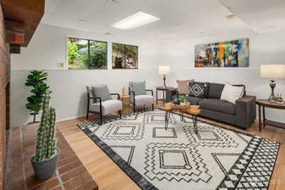 Home For Sale in Kirkland, Washington