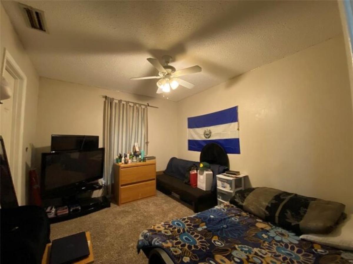 Picture of Home For Sale in Garland, Texas, United States