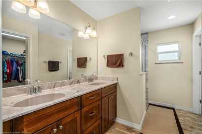 Home For Sale in Sebring, Florida