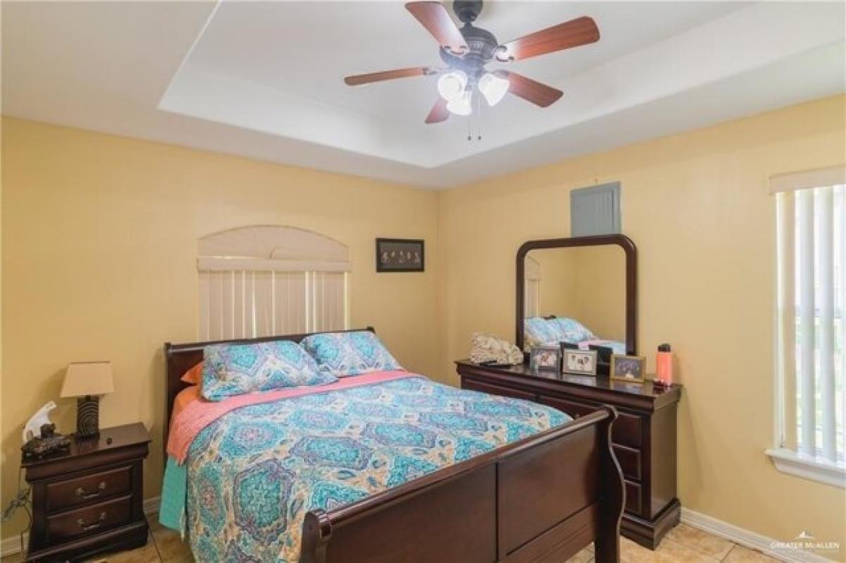 Picture of Home For Sale in Edinburg, Texas, United States