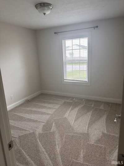 Home For Rent in Newburgh, Indiana