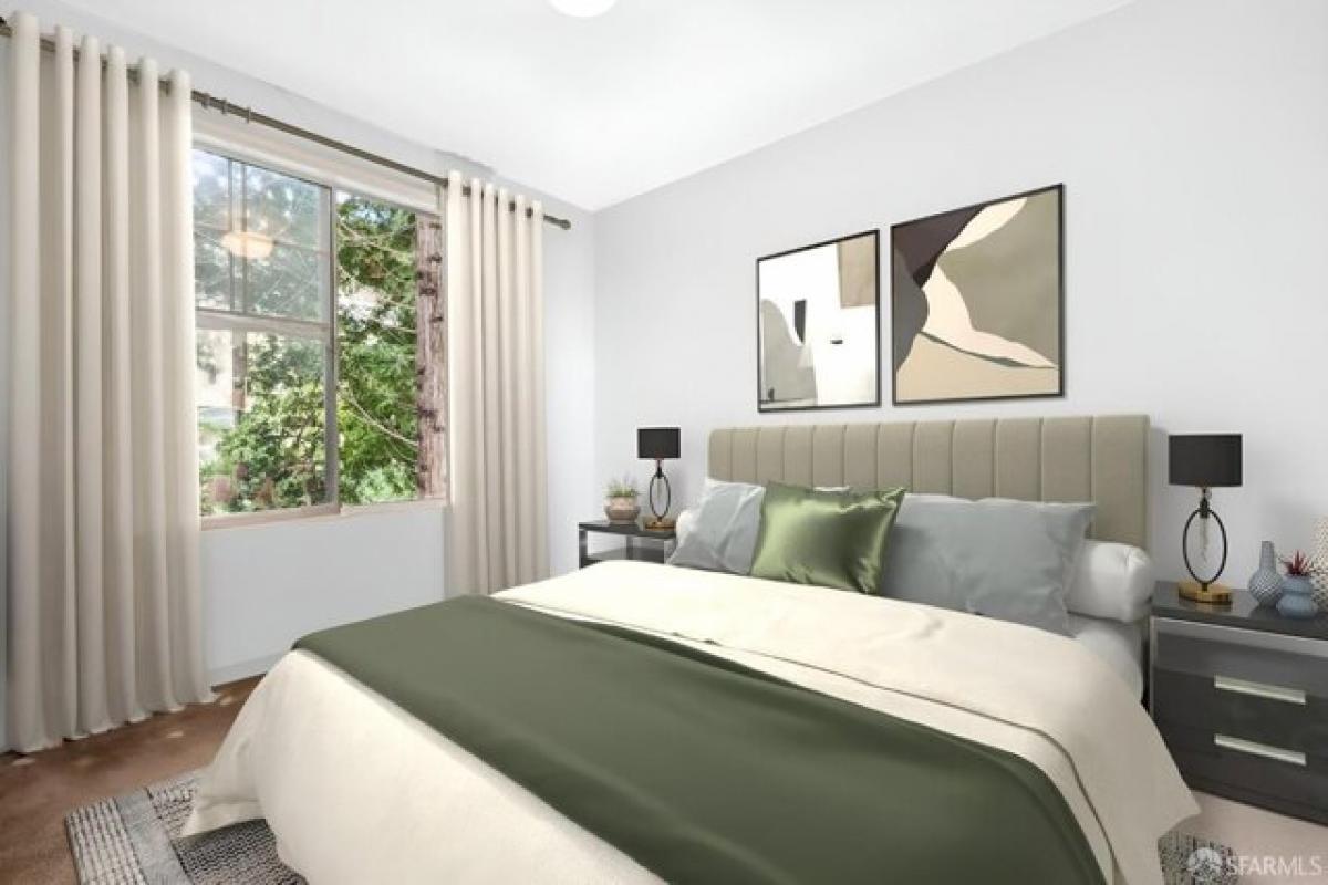 Picture of Home For Sale in Oakland, California, United States