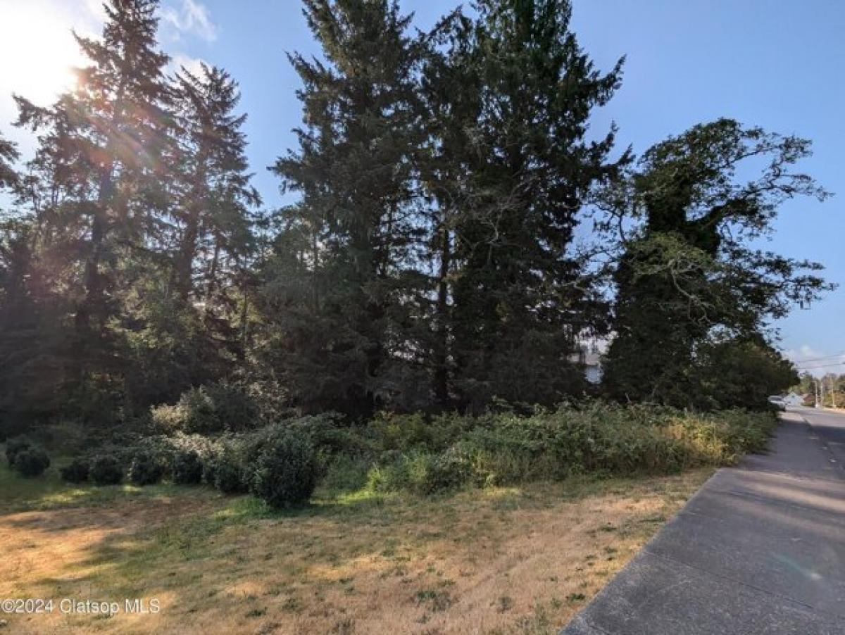Picture of Residential Land For Rent in Warrenton, Oregon, United States