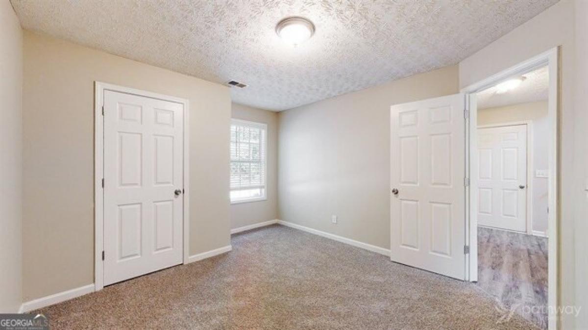 Picture of Home For Sale in Ellenwood, Georgia, United States