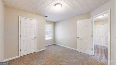 Home For Sale in Ellenwood, Georgia