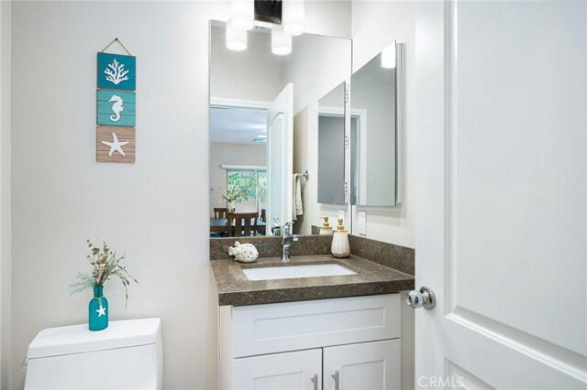 Picture of Home For Sale in Cathedral City, California, United States