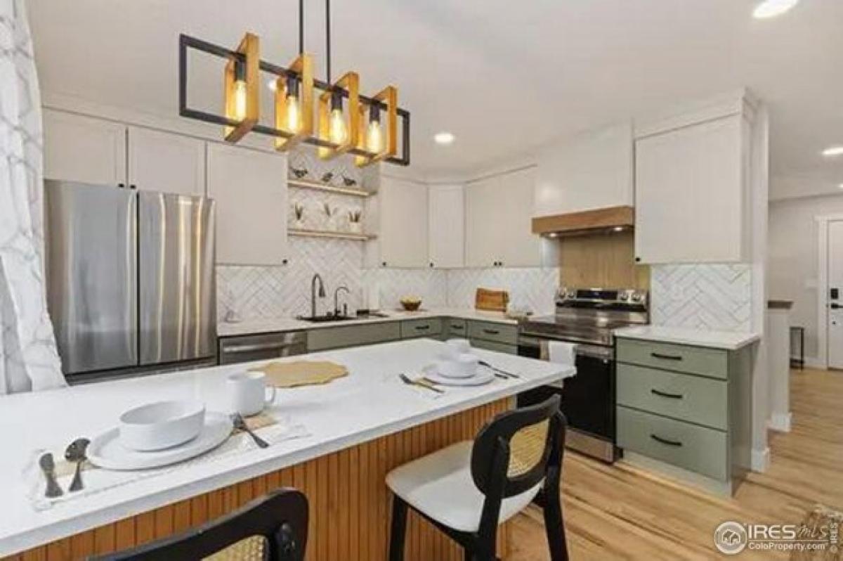 Picture of Home For Sale in Fort Collins, Colorado, United States