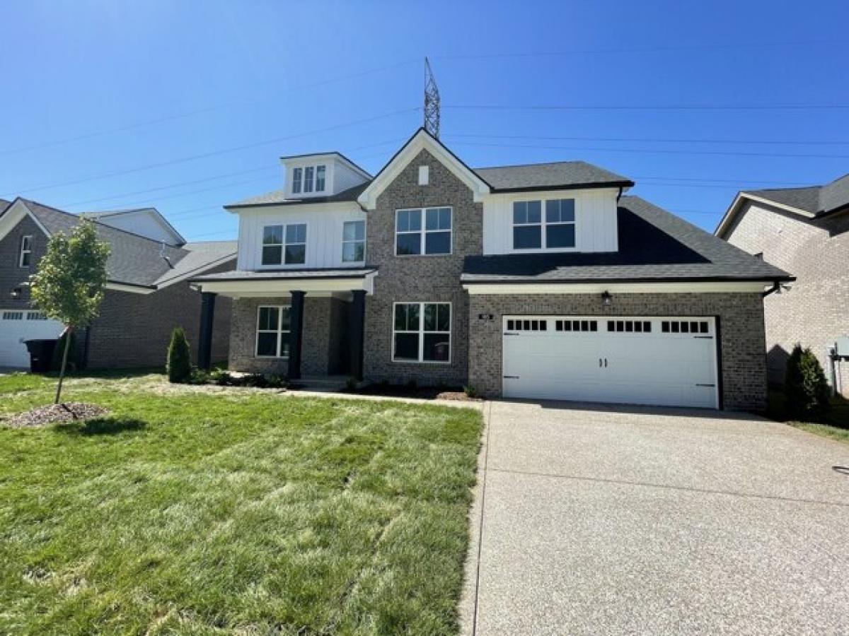 Picture of Home For Sale in Hendersonville, Tennessee, United States