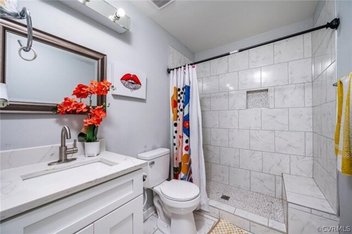 Picture of Home For Sale in Richmond, Virginia, United States