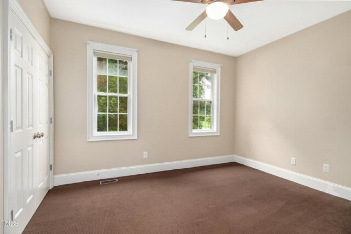 Picture of Home For Sale in Youngsville, North Carolina, United States