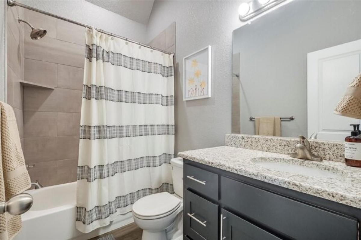 Picture of Home For Sale in Decatur, Texas, United States