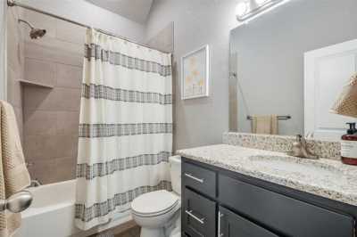 Home For Sale in Decatur, Texas