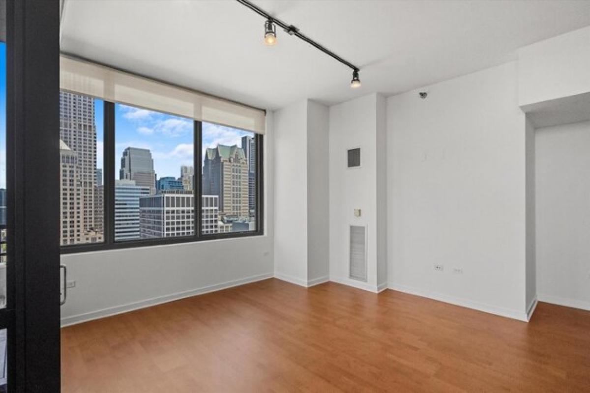 Picture of Home For Rent in Chicago, Illinois, United States