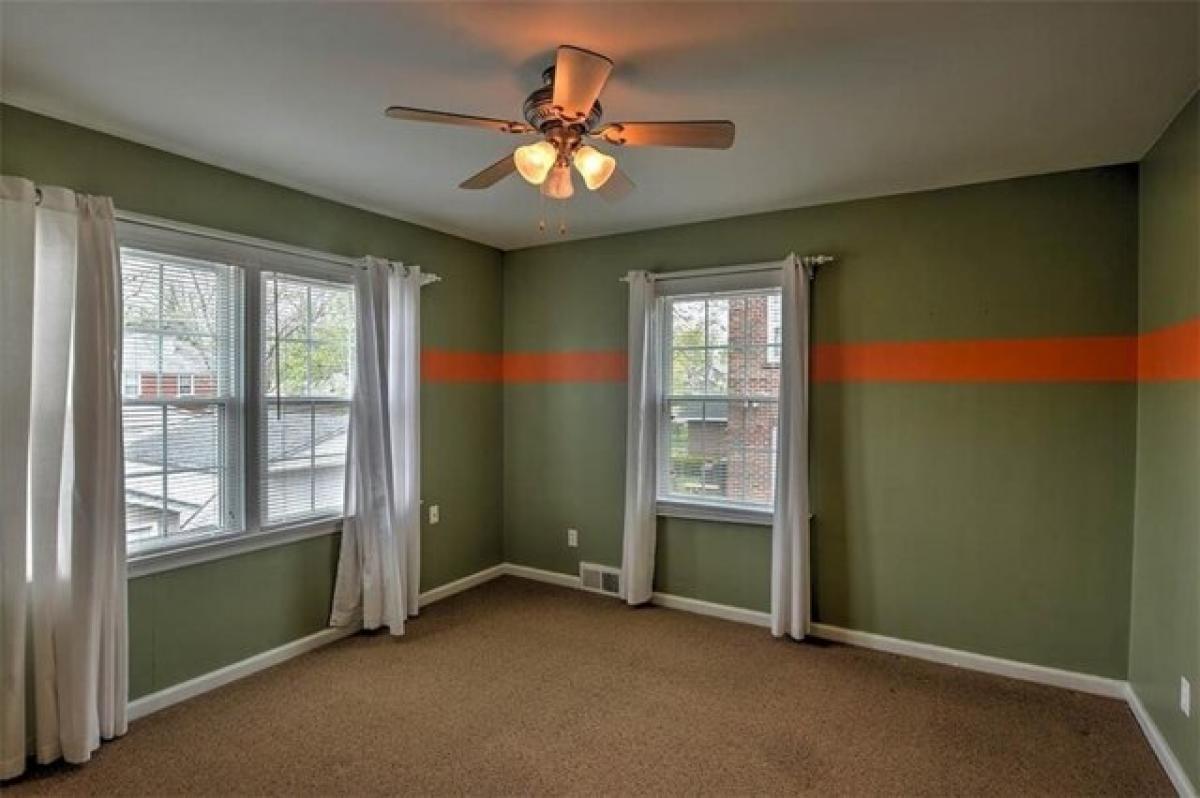 Picture of Home For Sale in Decatur, Illinois, United States