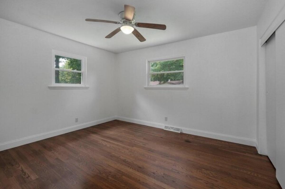 Picture of Home For Sale in Springfield, Missouri, United States