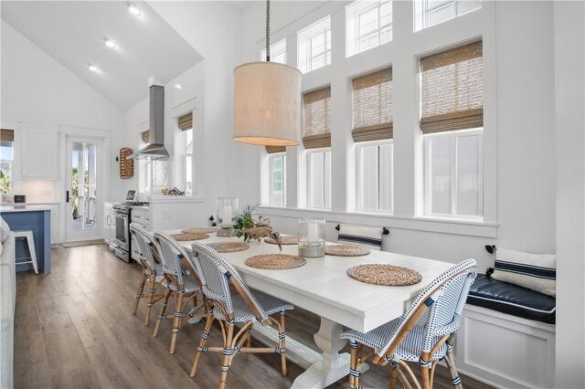 Picture of Home For Sale in Port Aransas, Texas, United States