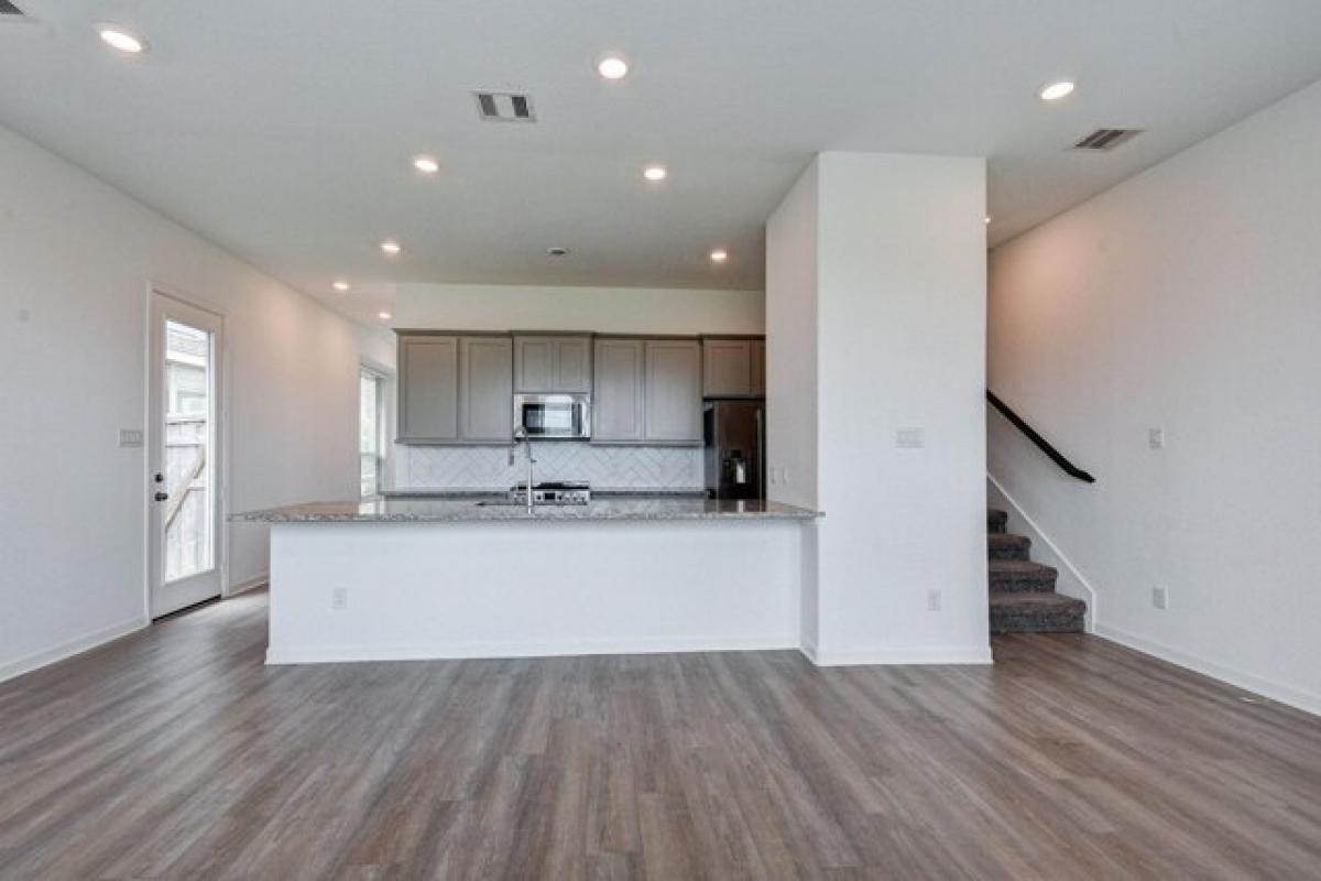 Picture of Home For Sale in Rosharon, Texas, United States