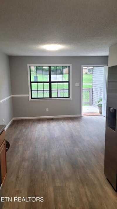 Home For Sale in Knoxville, Tennessee