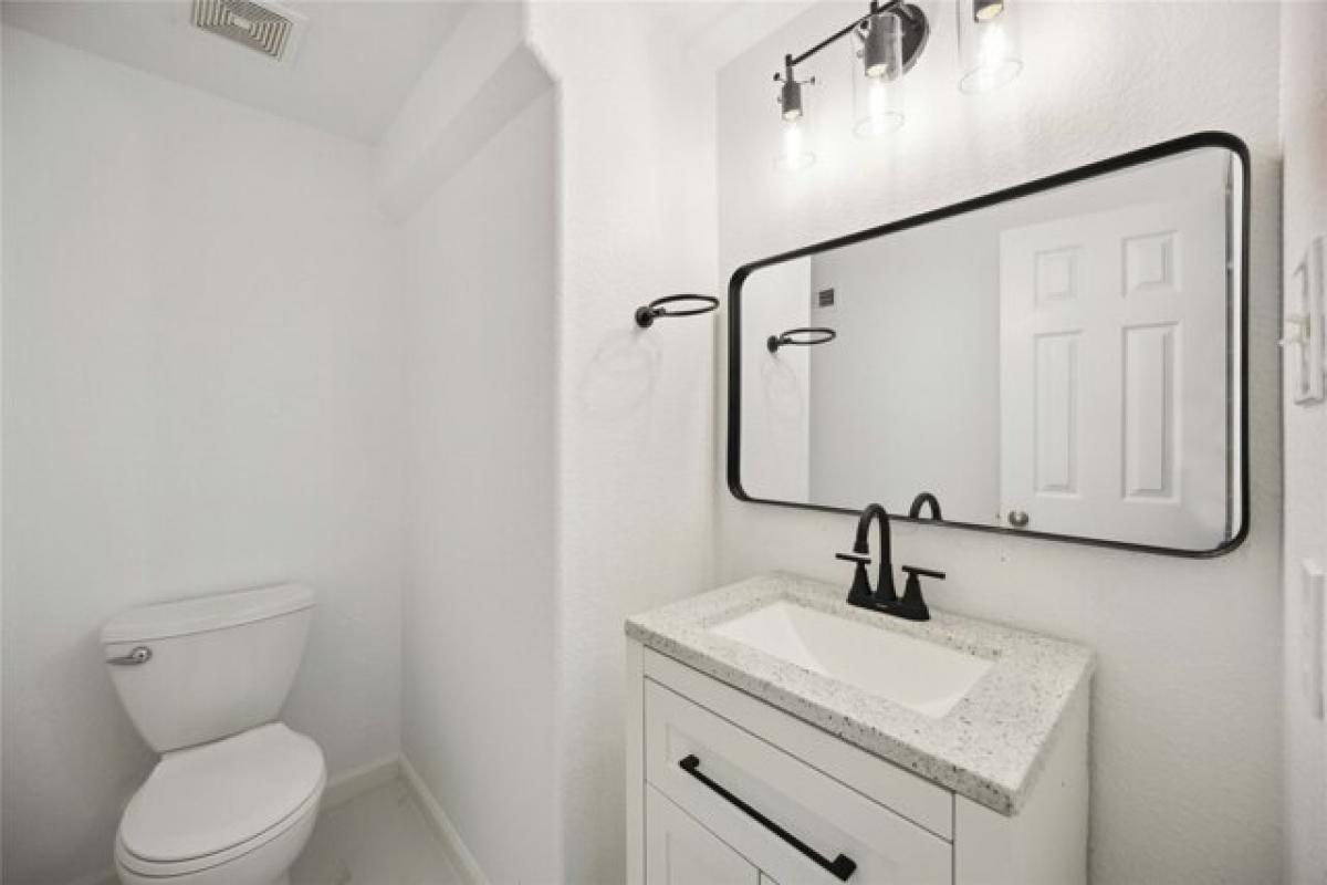 Picture of Home For Sale in Cypress, Texas, United States