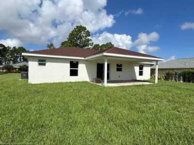 Home For Sale in Sebring, Florida