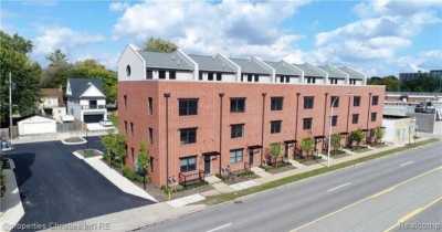 Home For Sale in Royal Oak, Michigan