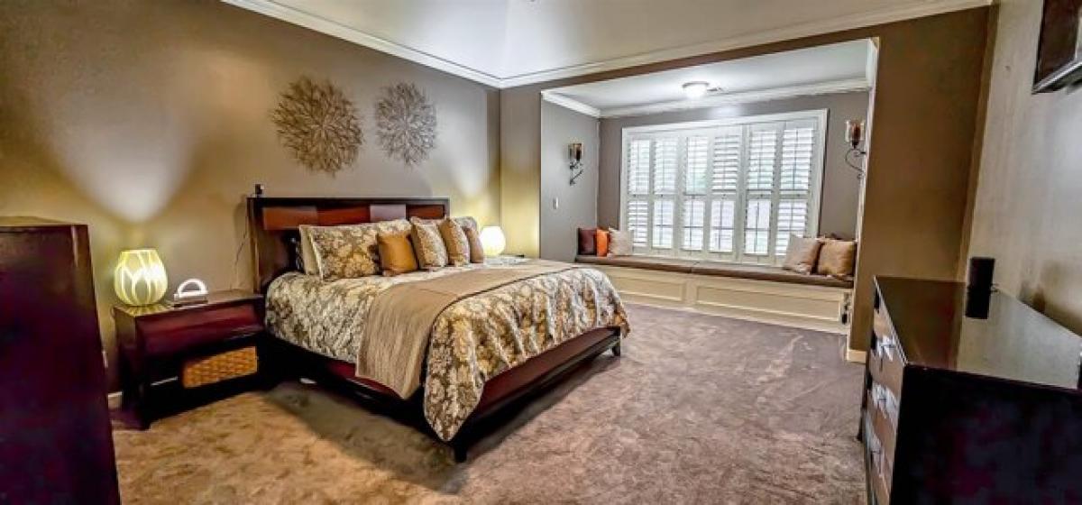 Picture of Home For Sale in Germantown, Tennessee, United States