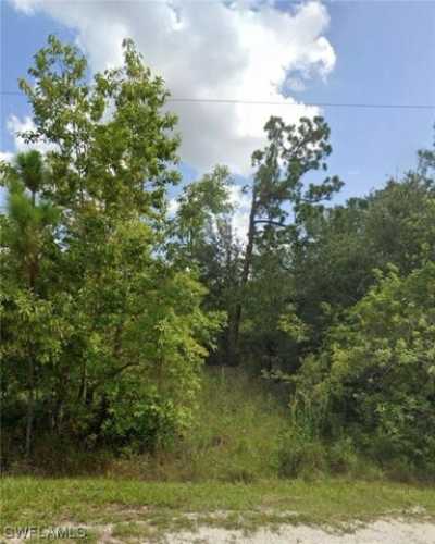 Residential Land For Sale in Punta Gorda, Florida