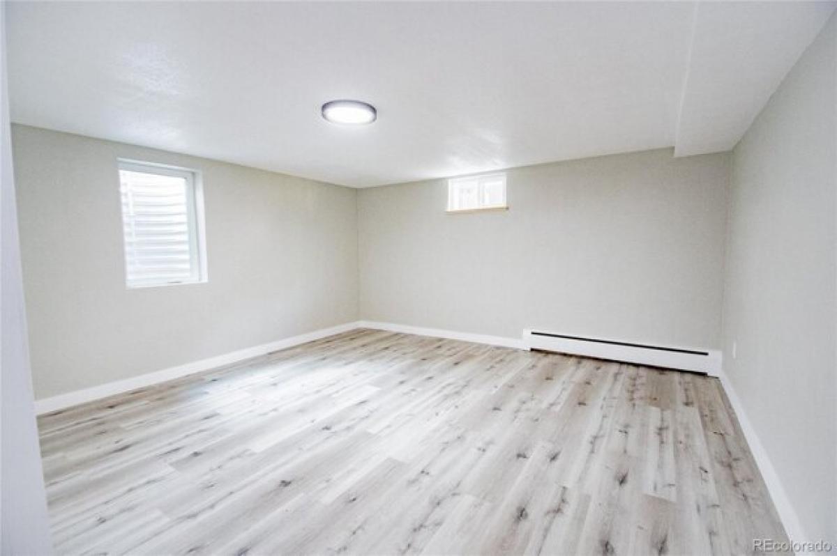 Picture of Home For Sale in Wheat Ridge, Colorado, United States