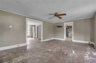 Home For Sale in West Seneca, New York