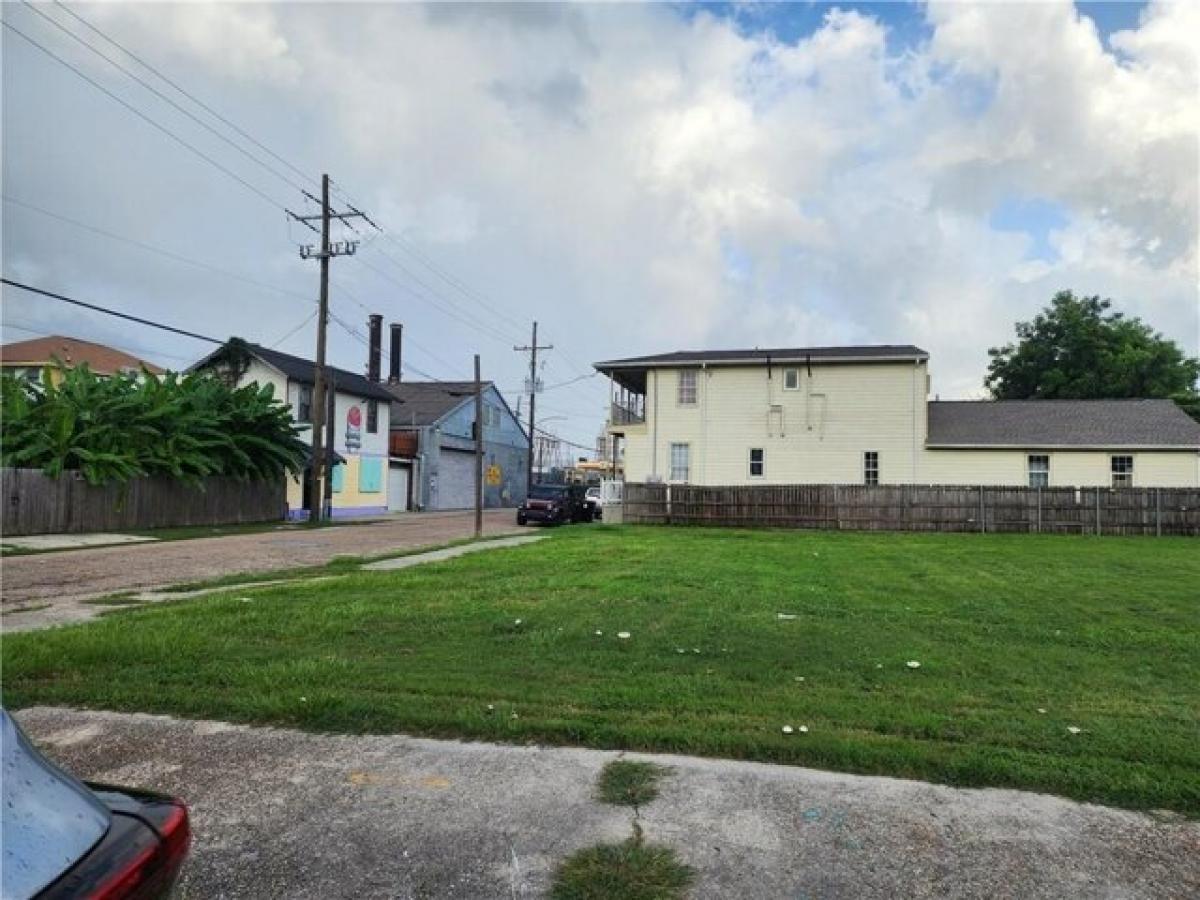 Picture of Residential Land For Sale in New Orleans, Louisiana, United States
