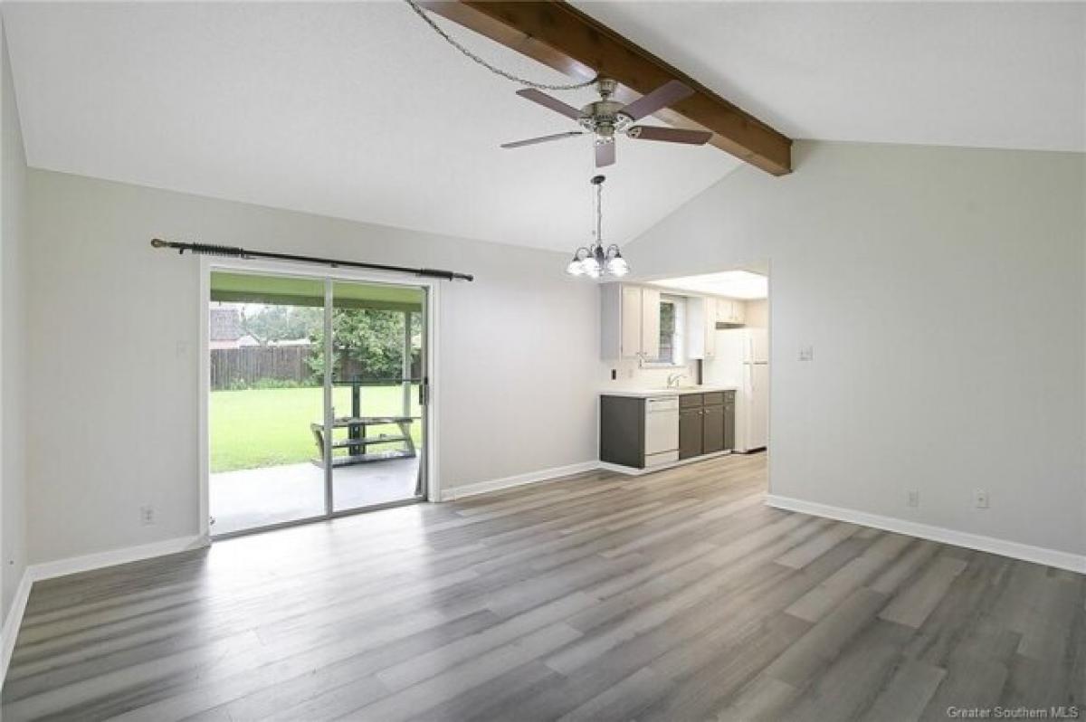 Picture of Home For Sale in Lake Charles, Louisiana, United States