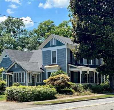 Home For Sale in Hartwell, Georgia