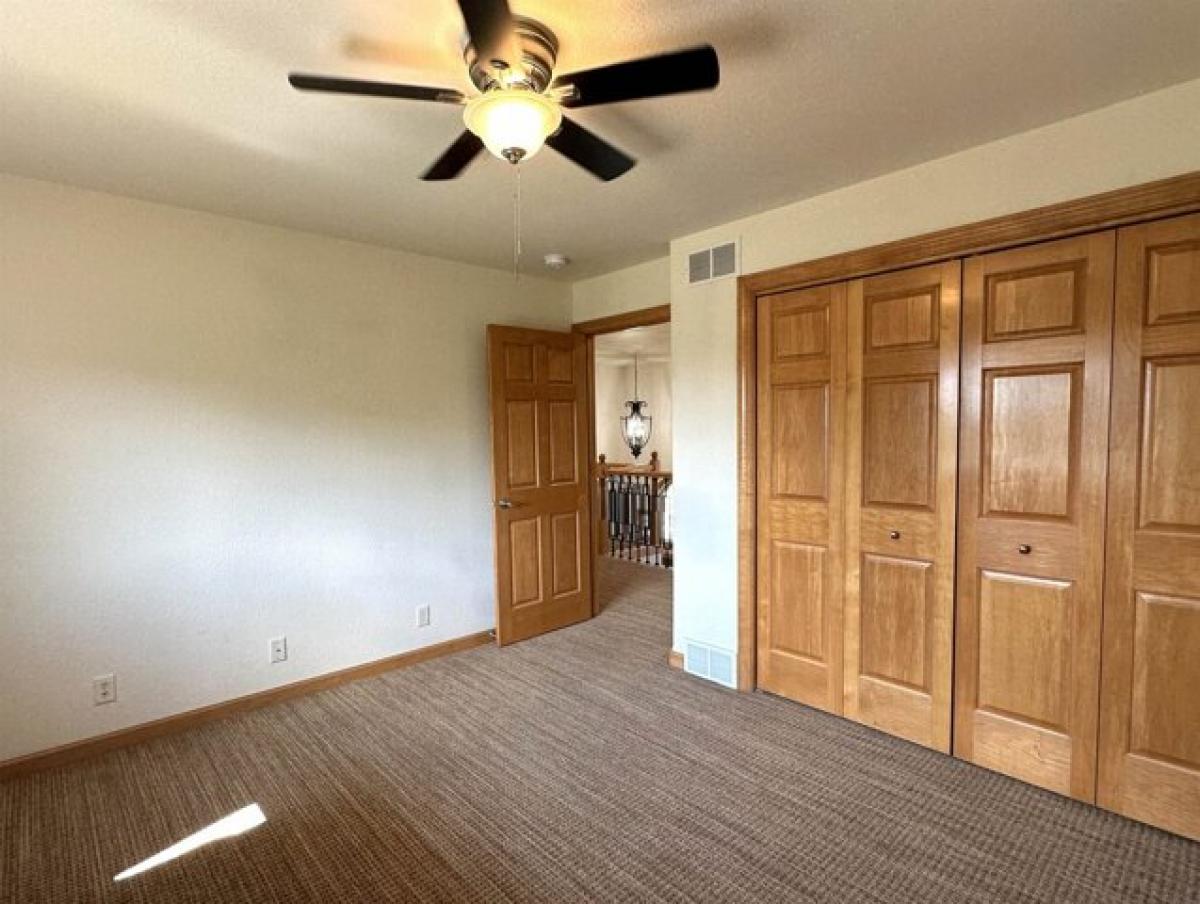 Picture of Home For Sale in Fond du Lac, Wisconsin, United States